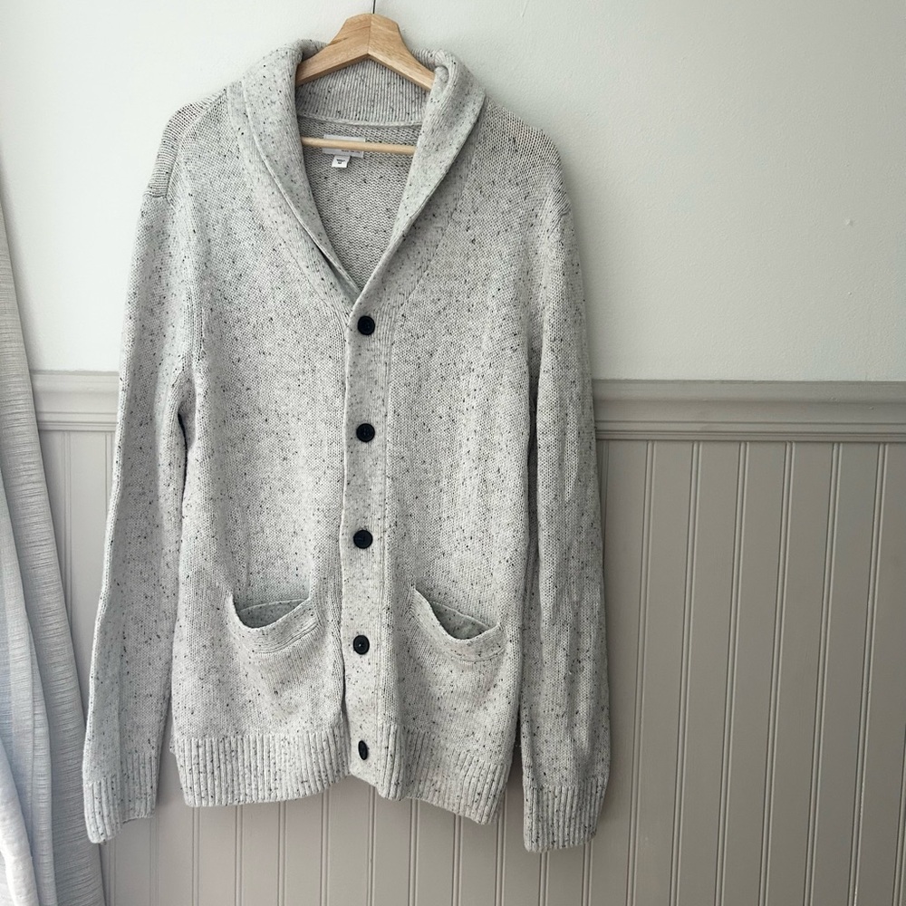 Sonoma Women's Medium Light Gray Speckled Button-Up Knit Cardigan